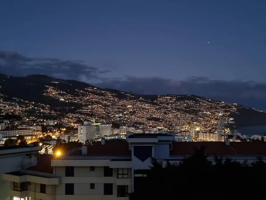 Kiara'S Cantinho Do Mar - Sea View Funchal  Funchal (Madeira)